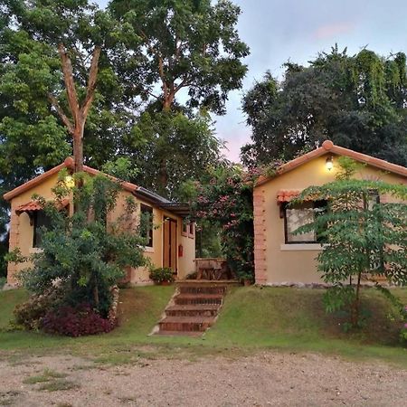 Villa Tuscany Country Resort Suan Phueng Eksteriør billede