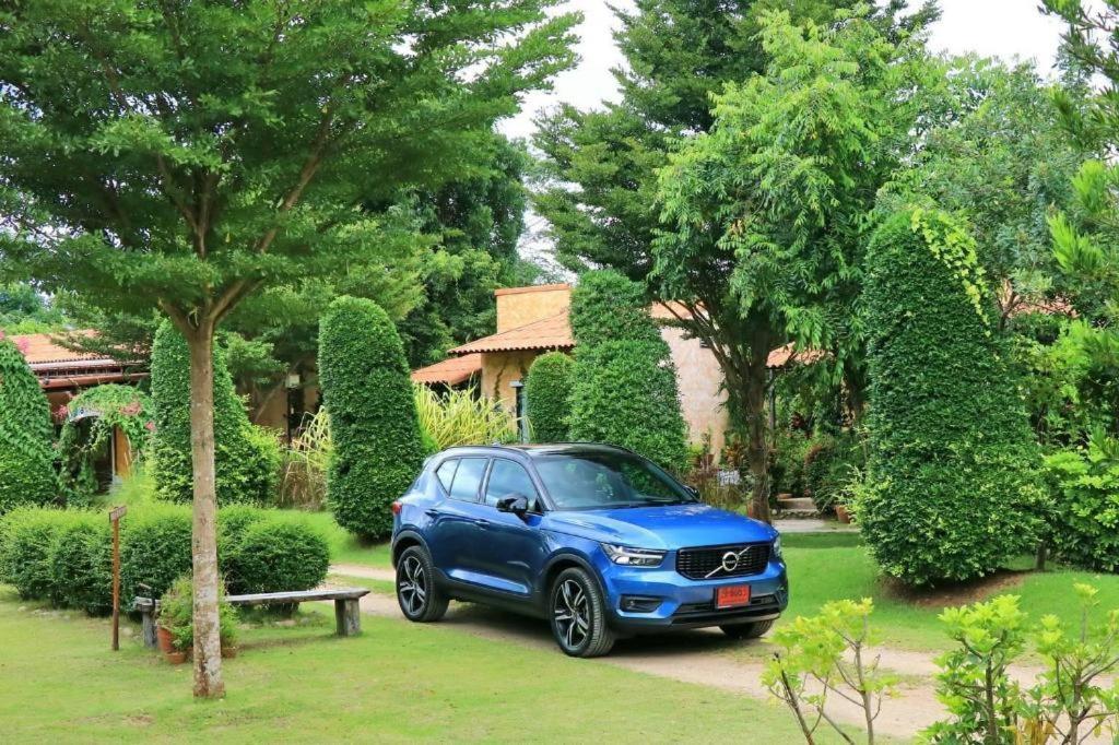 Villa Tuscany Country Resort Suan Phueng Eksteriør billede