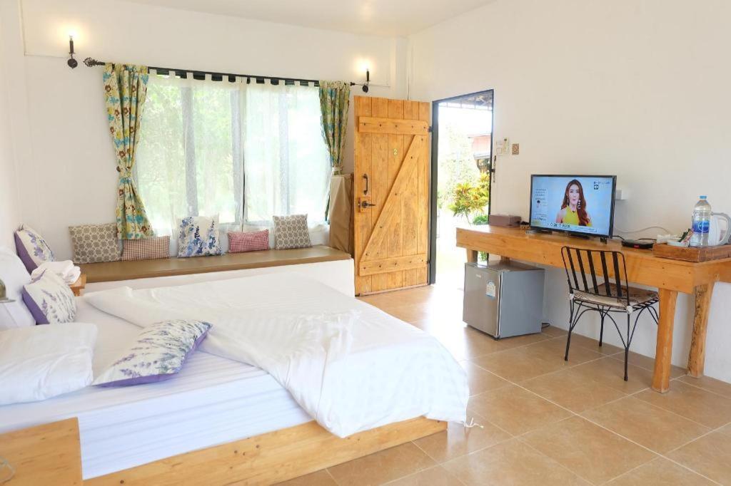 Villa Tuscany Country Resort Suan Phueng Eksteriør billede