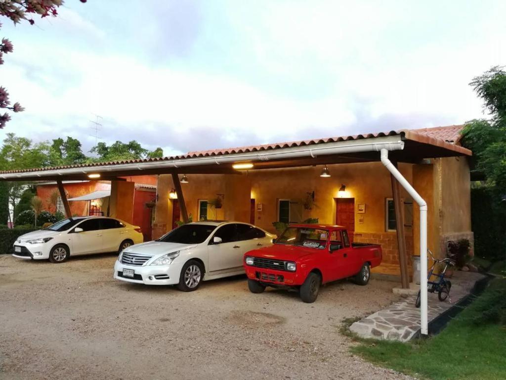 Villa Tuscany Country Resort Suan Phueng Eksteriør billede
