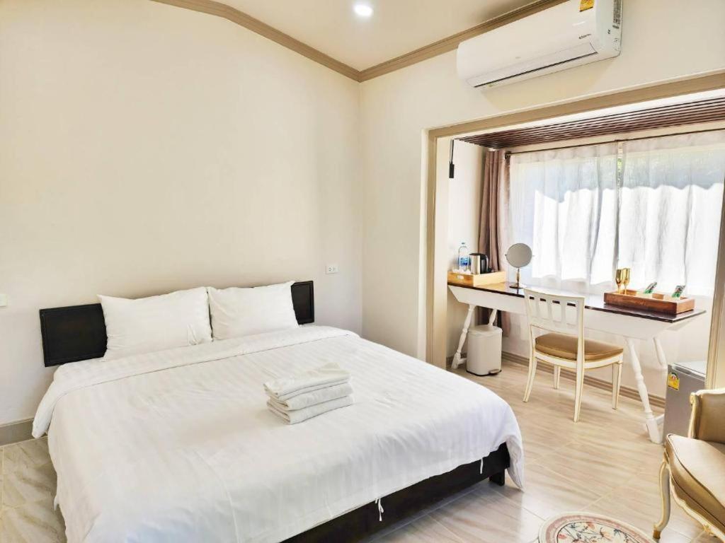 Villa Tuscany Country Resort Suan Phueng Eksteriør billede