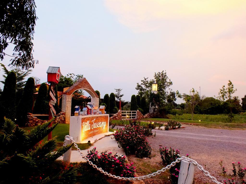 Villa Tuscany Country Resort Suan Phueng Eksteriør billede
