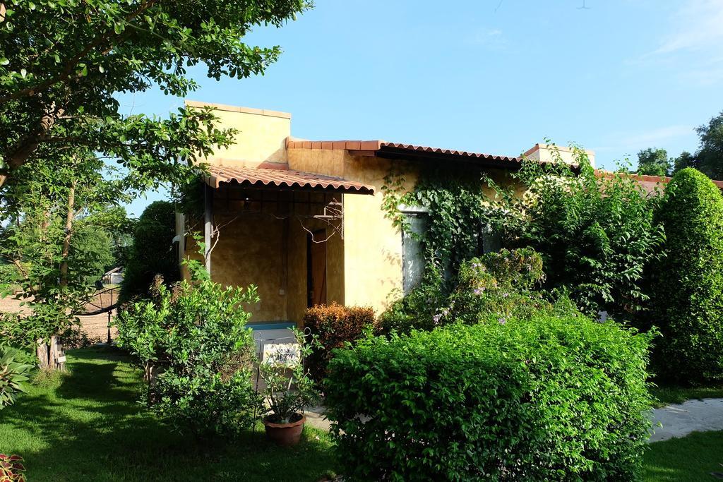 Villa Tuscany Country Resort Suan Phueng Eksteriør billede